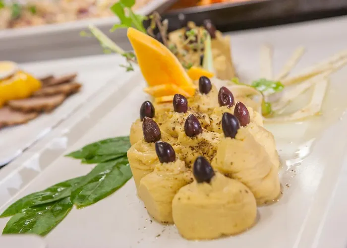 Ialyssos Bay فندق 4*